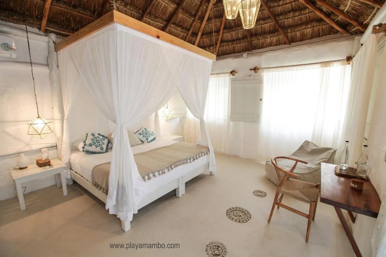 Playa Mambo Eco Cabanas Otel Tulum 4*,