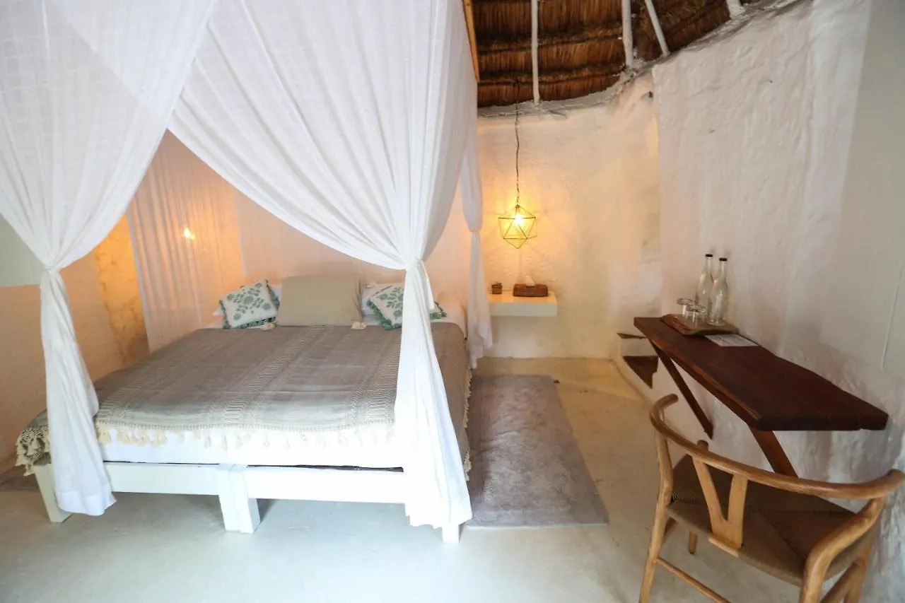 Playa Mambo Eco Cabanas Hotel Tulum Messico