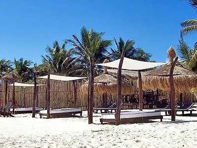 ****  Playa Mambo Eco Cabanas Hotel Tulum México