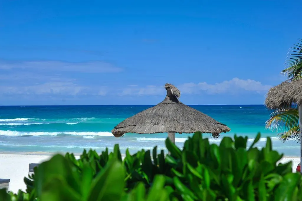 Playa Mambo Eco Cabanas Hotel Tulum