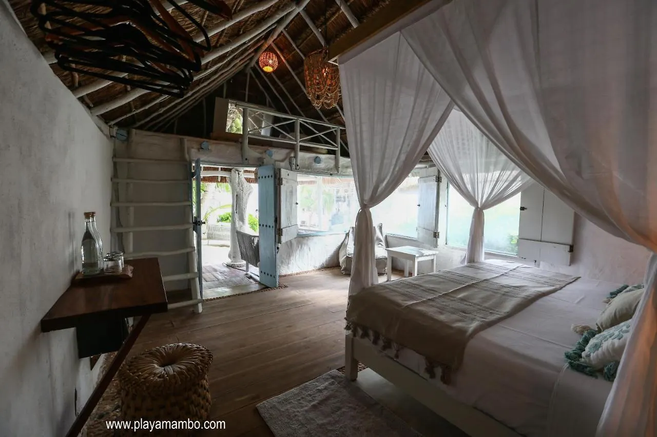 Playa Mambo Eco Cabanas Hotel Tulum