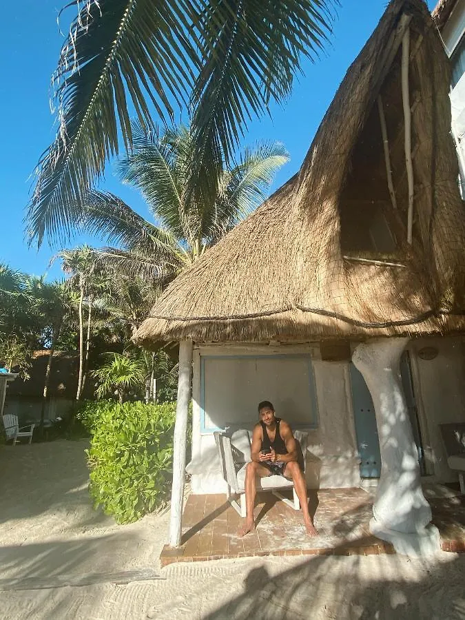 Playa Mambo Eco Cabanas Hotel Tulum 4*,  México